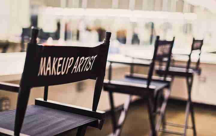 makeup artist chair